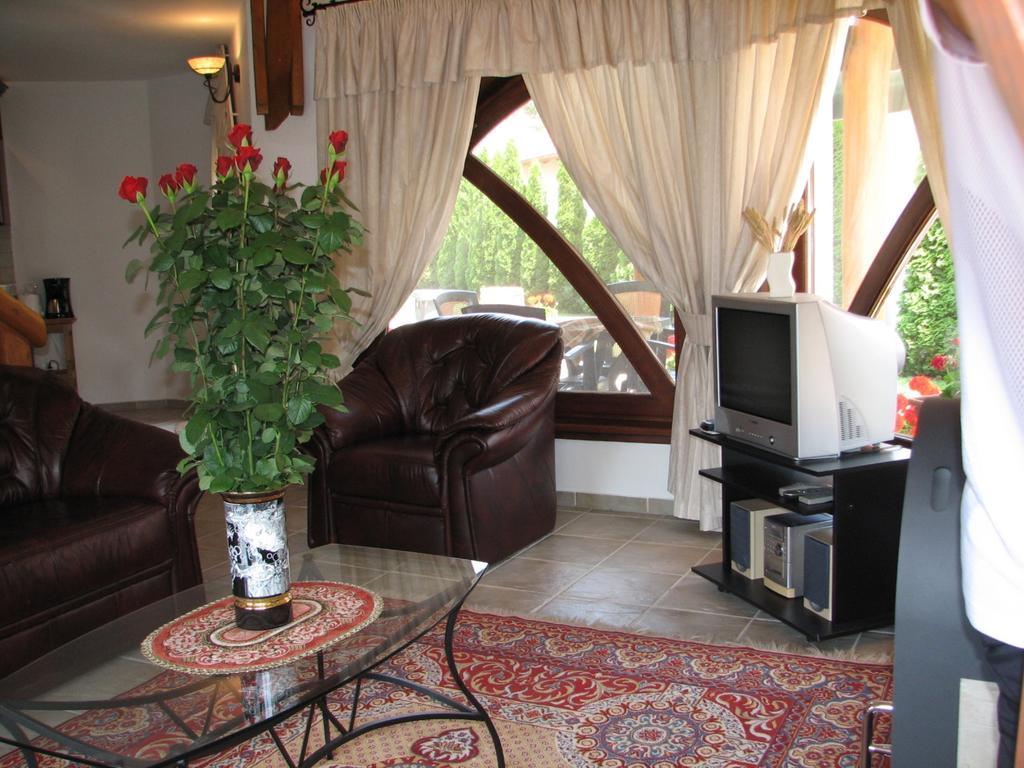 Hajdu Apartman 1. Hajdúszoboszló Quarto foto
